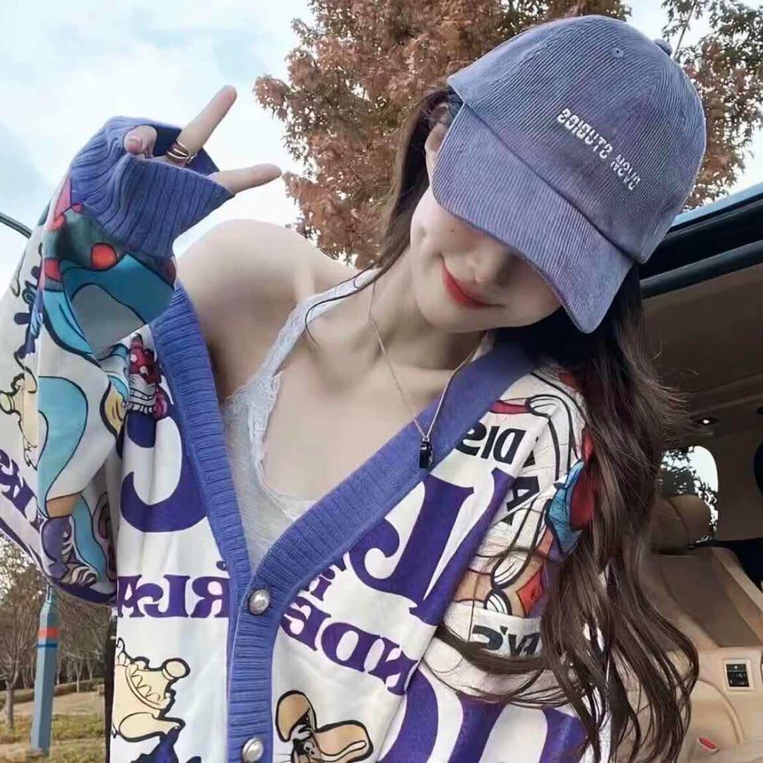 小羊爱吃草