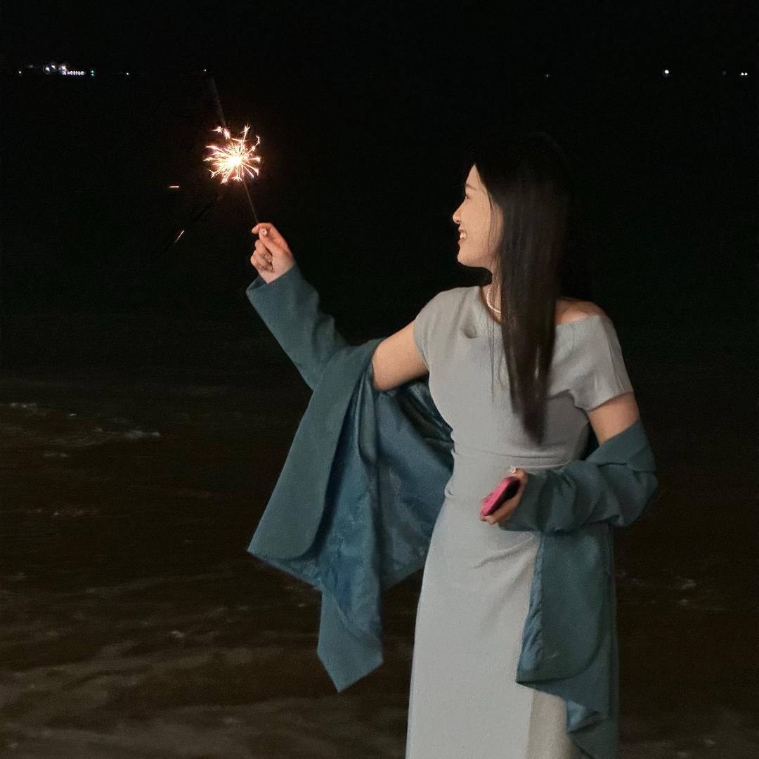 艾霖霖