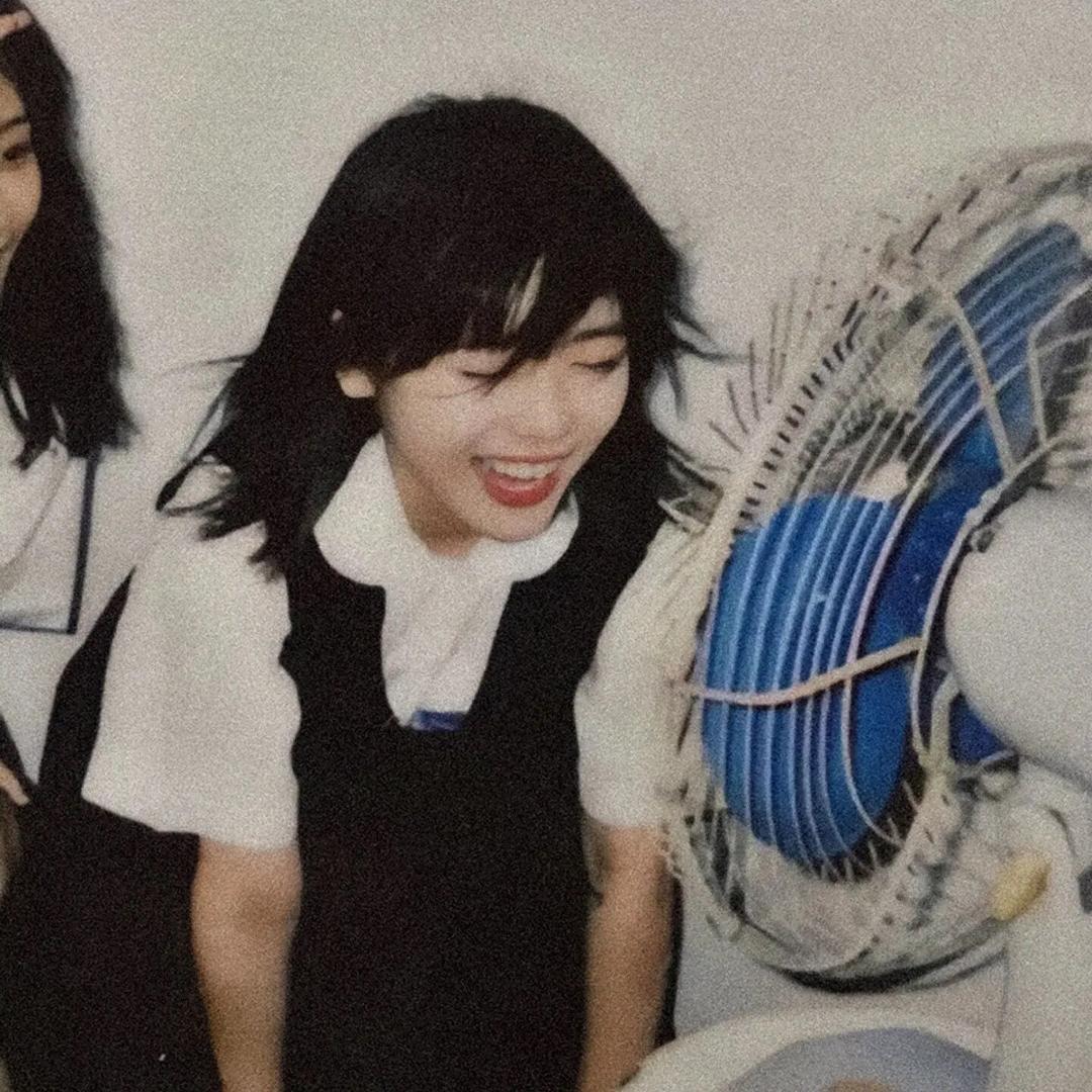 泡泡小勉.