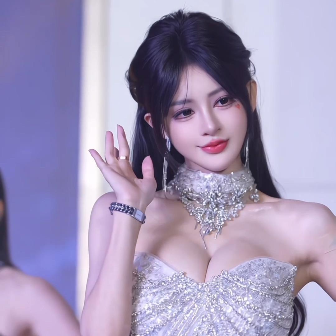 小蚂蚁（林小菊）@抖音