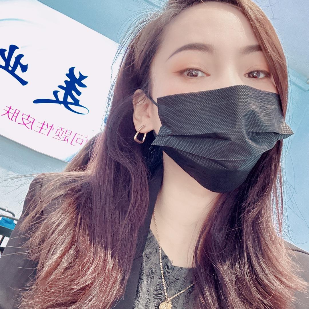 娅娅没烦恼~