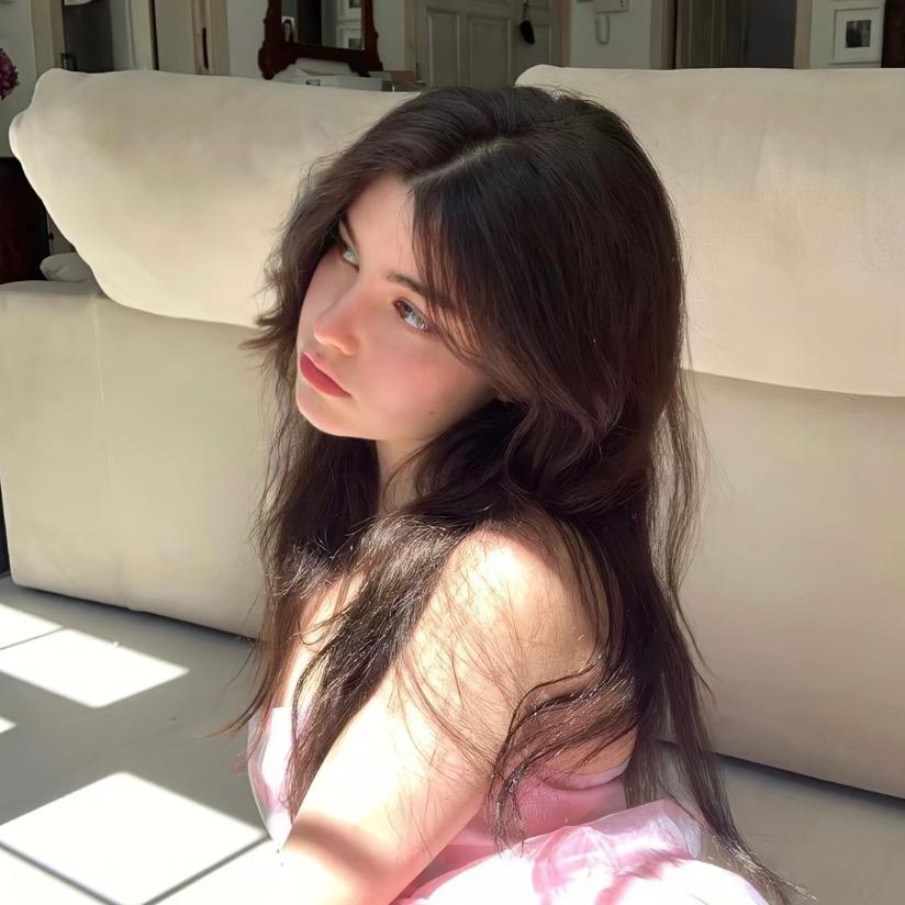 妮妮.