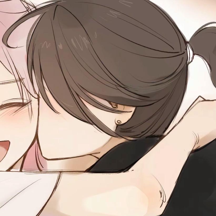 溦