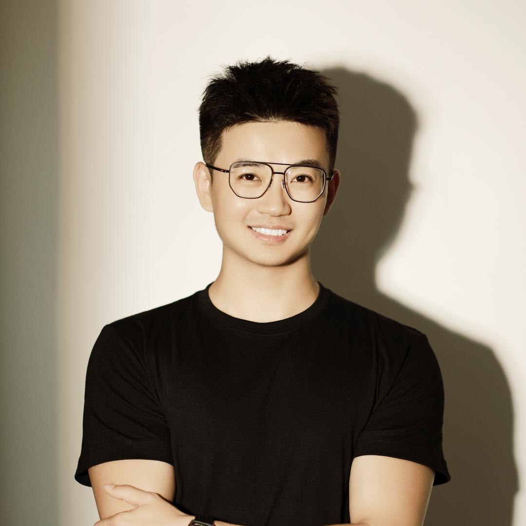 @梁健在长春调体态