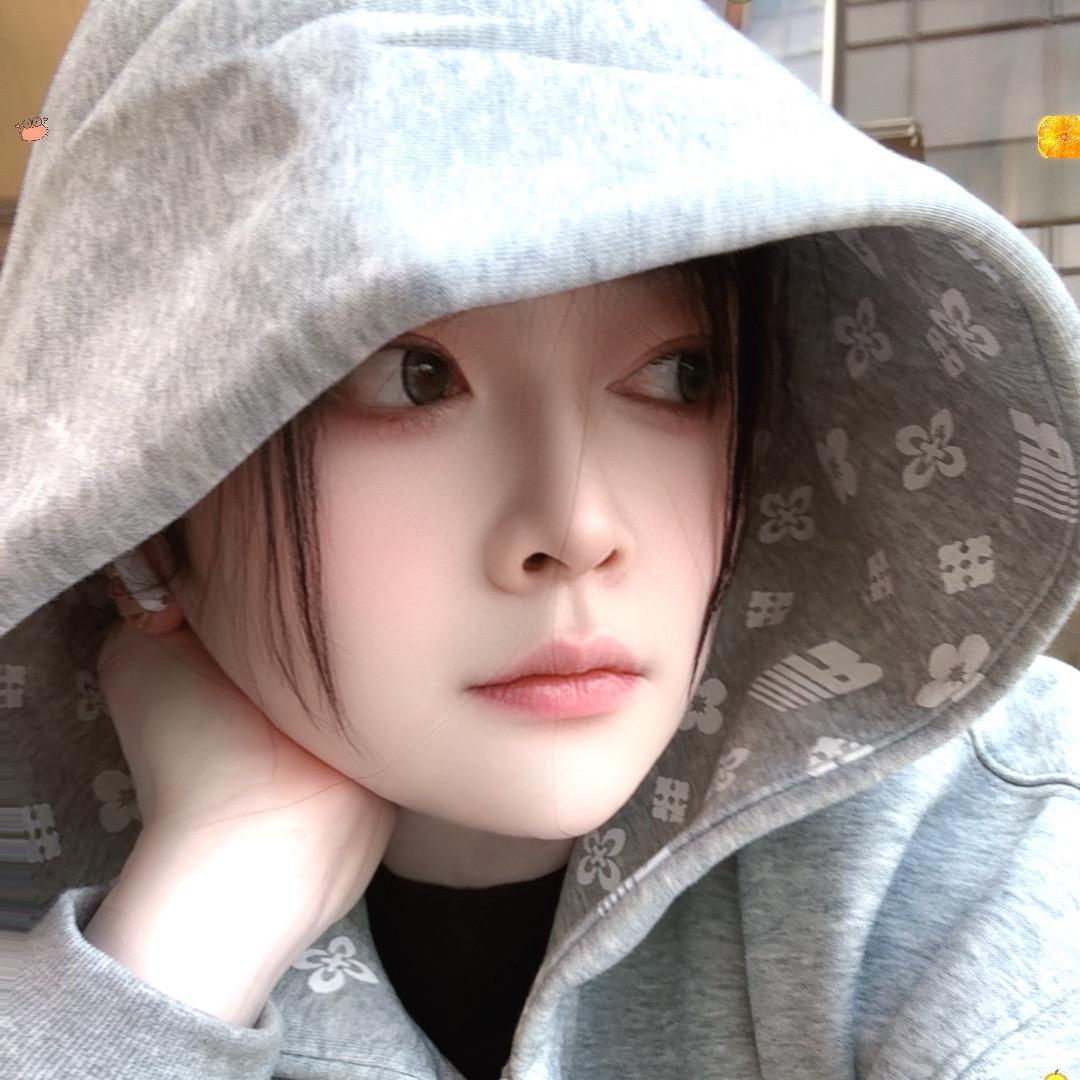 ♥ 我脸¹点也不圆 ᥫᩣ