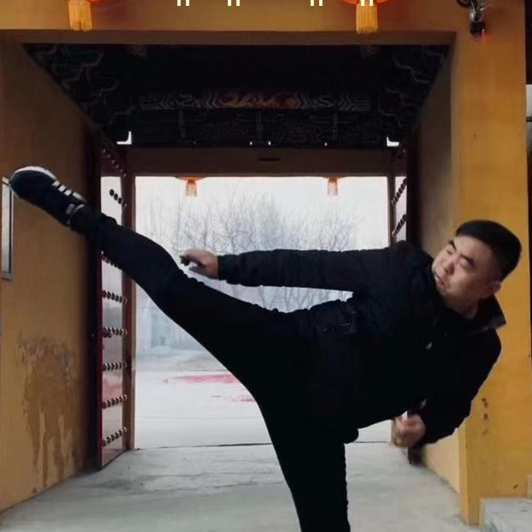 农村的孩子。
