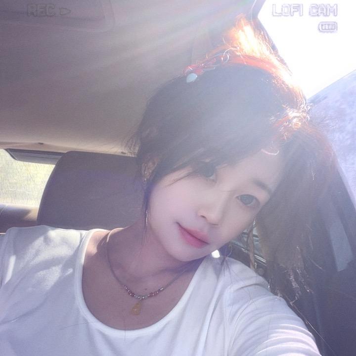 --啊咻🌸