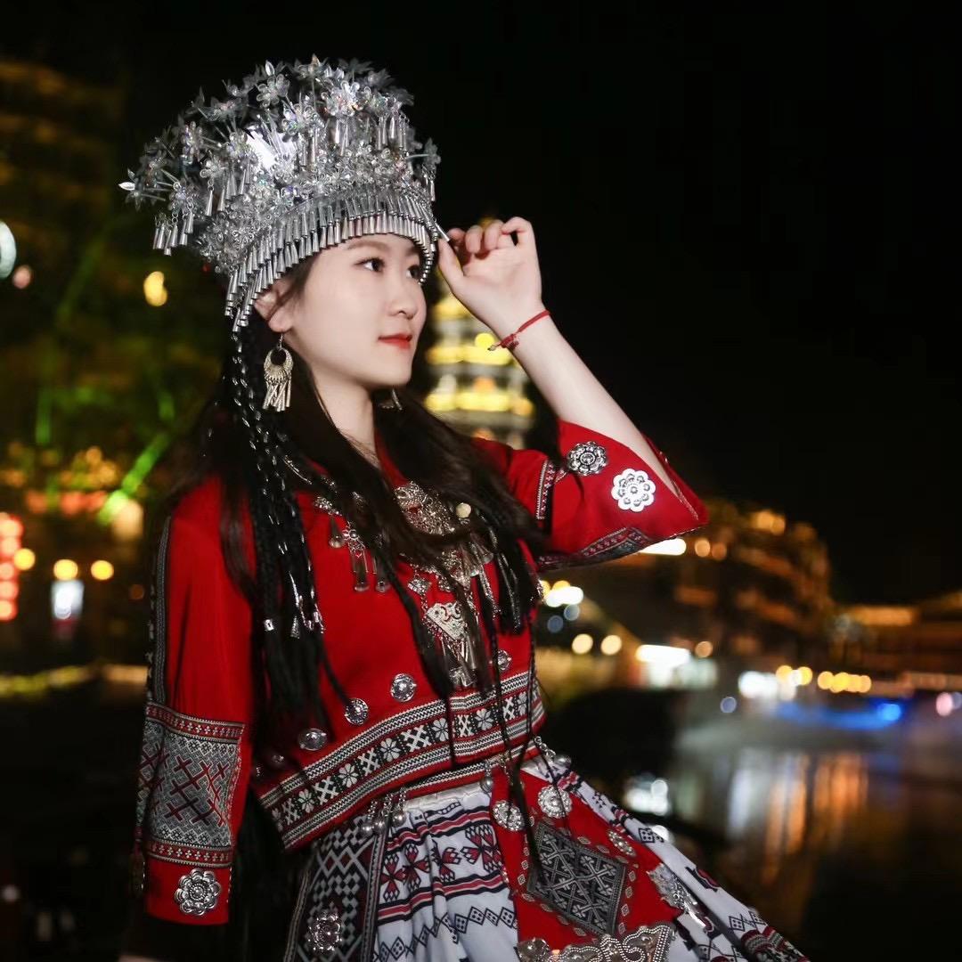 黑羊盼盼