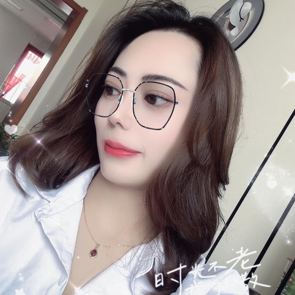 DS朵尚婚纱康康