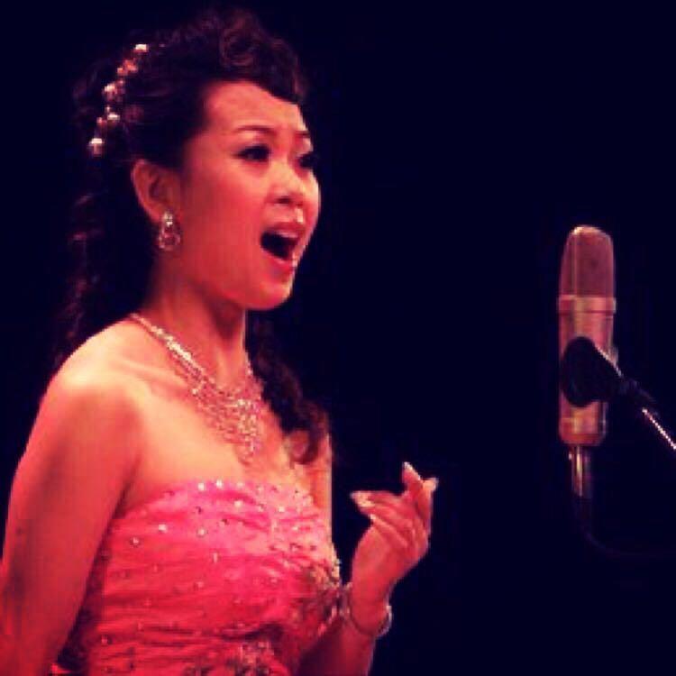 周丽娜 声乐老师