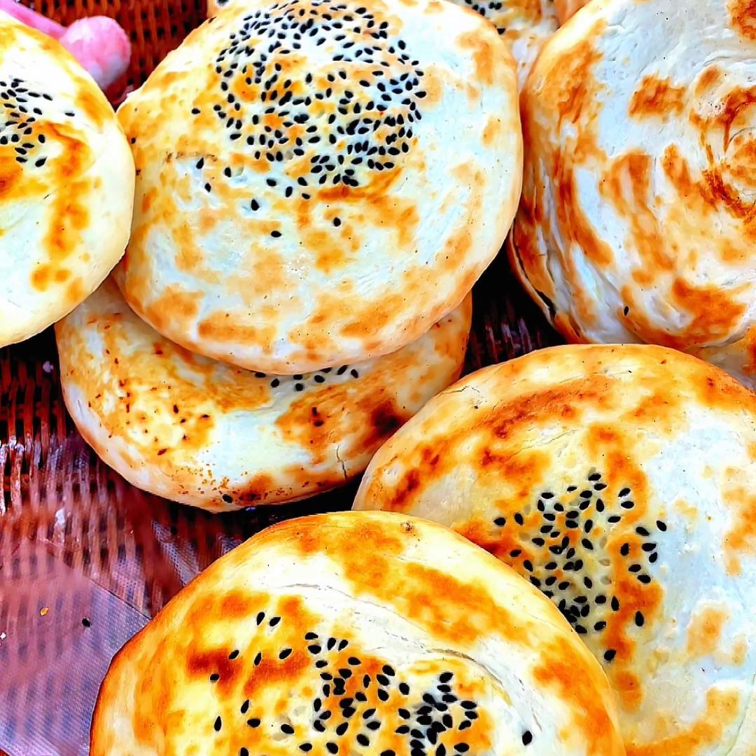 西安饼哥同洲月牙烧饼