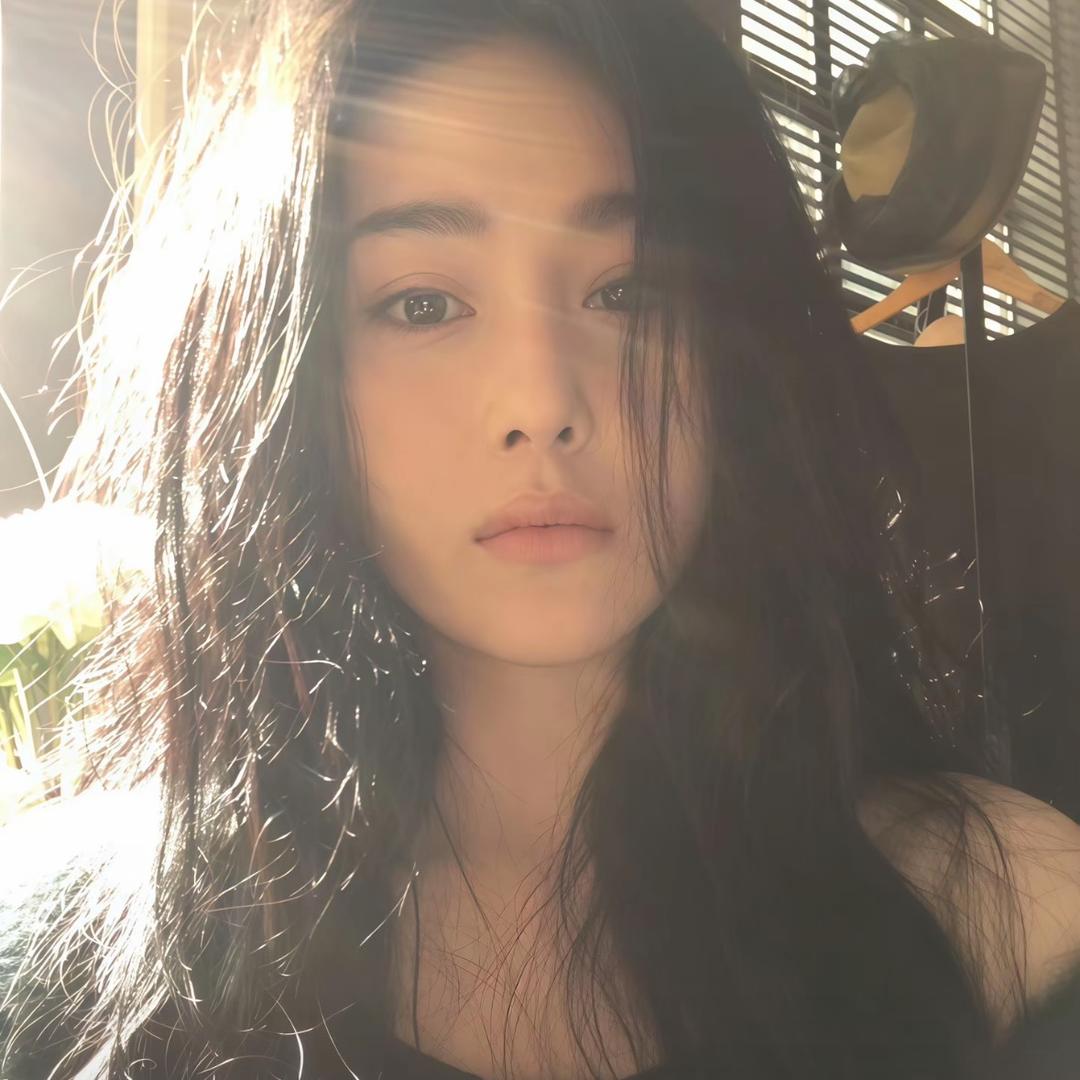 -蒋悦JANET