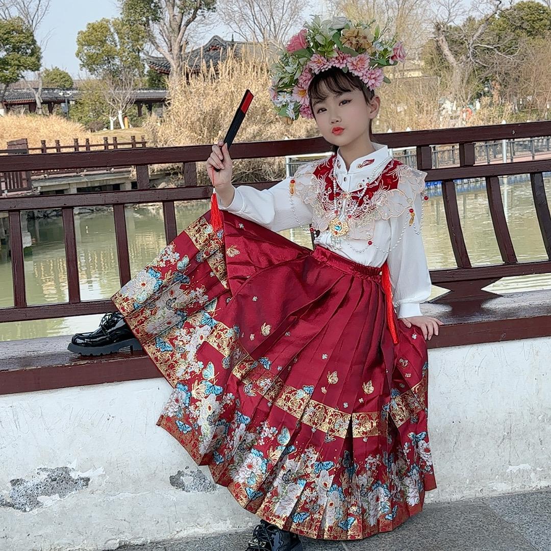 唐韵汉服童装生活馆