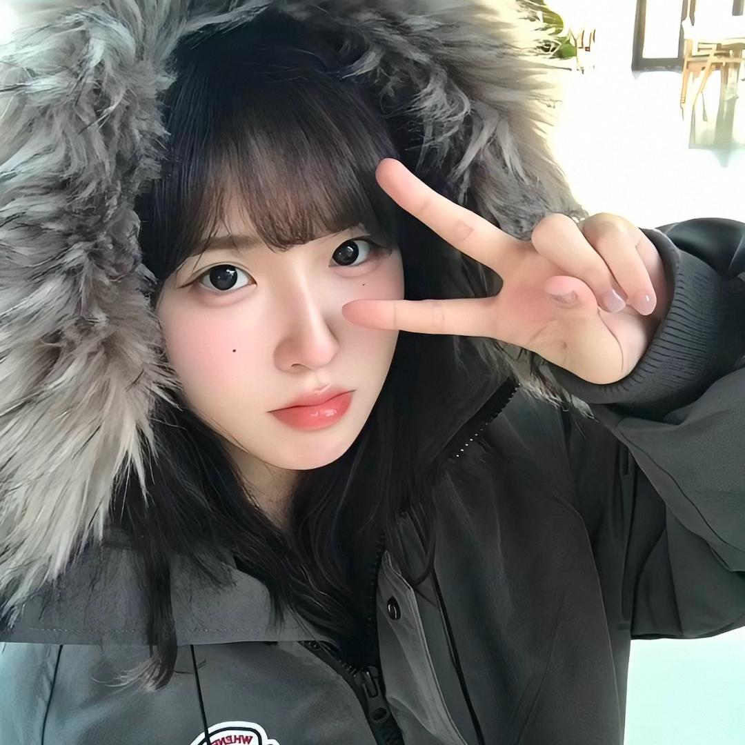 崝