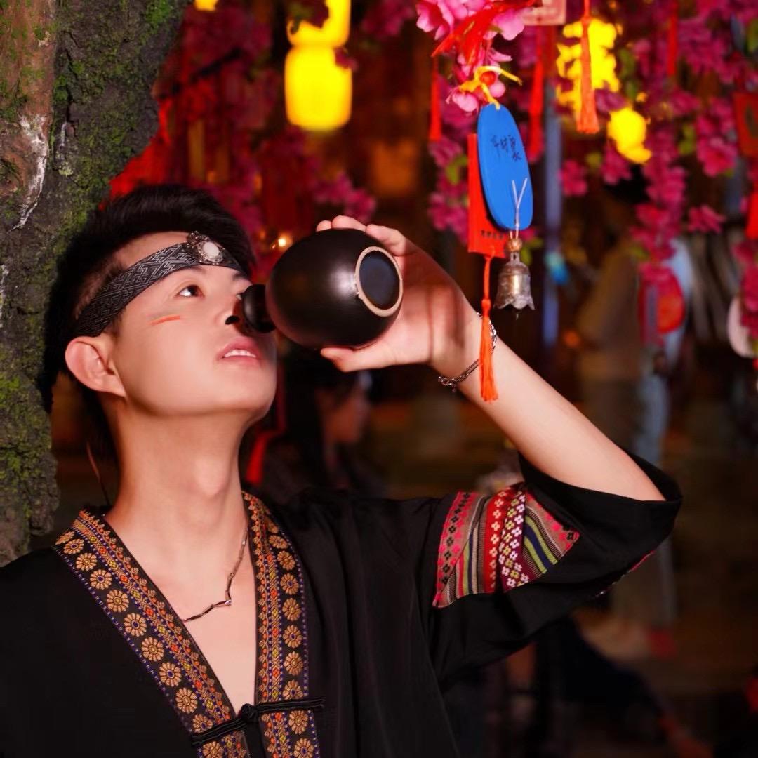 曾少年