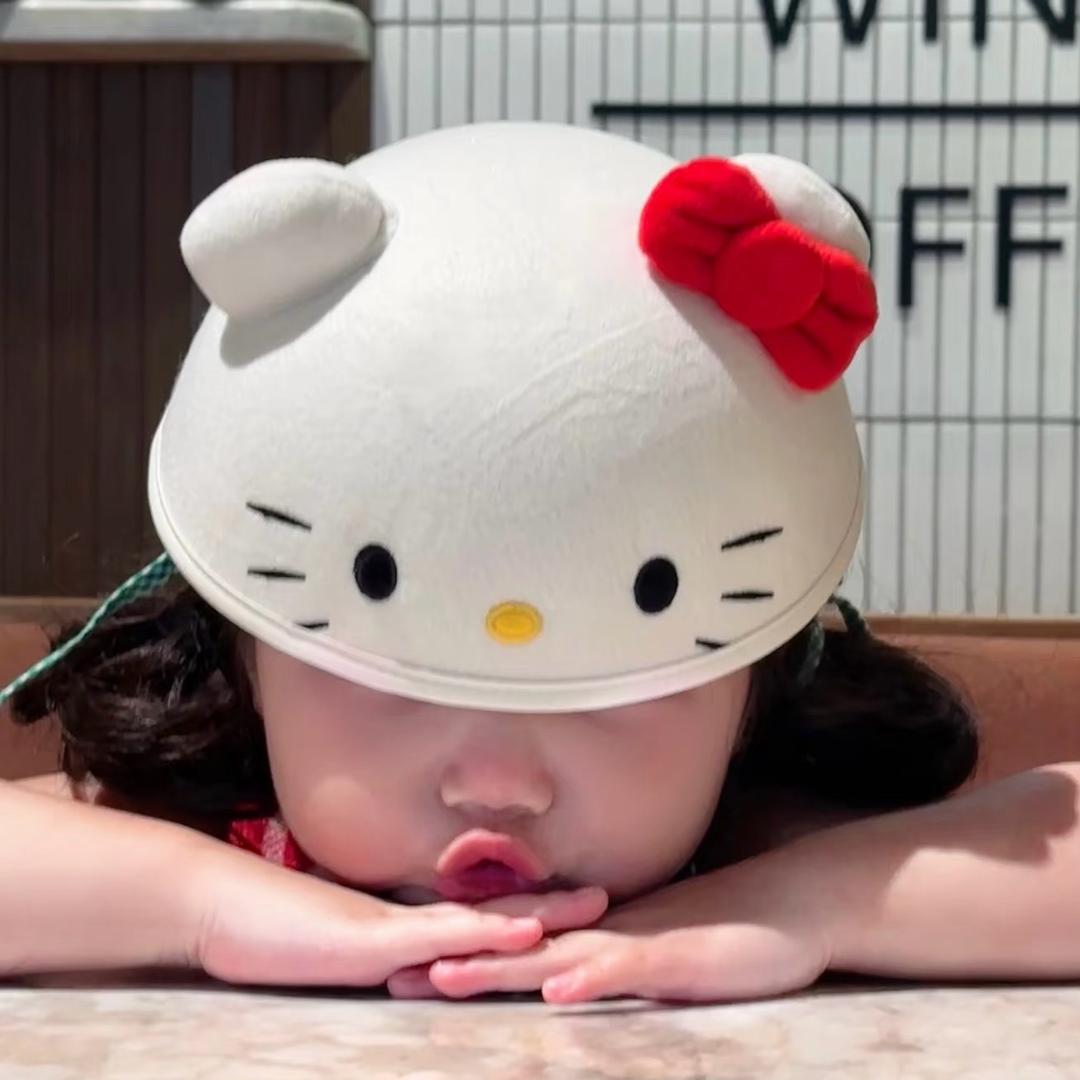 🎀𝐤𝐢𝐭𝐭𝐲