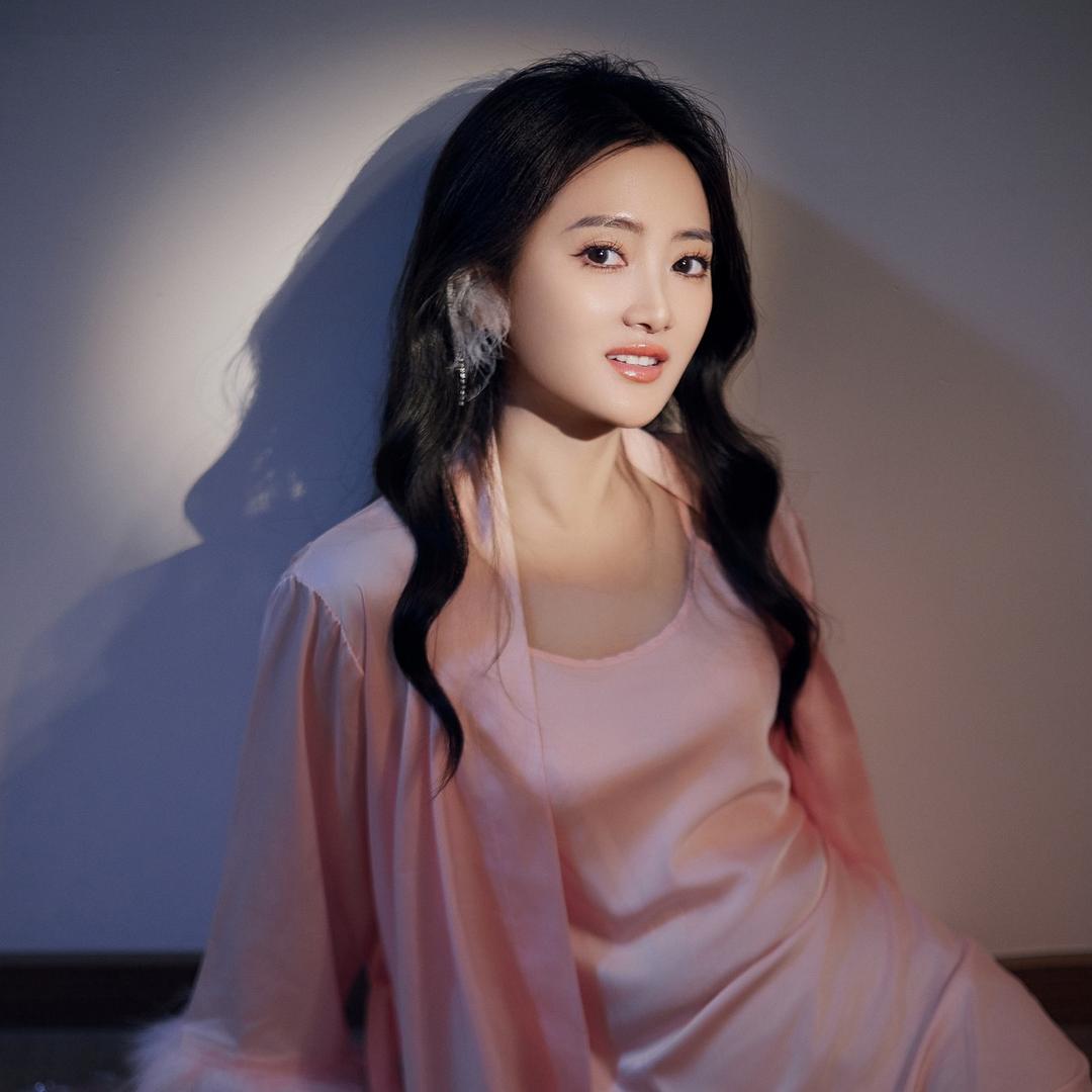 .姗.