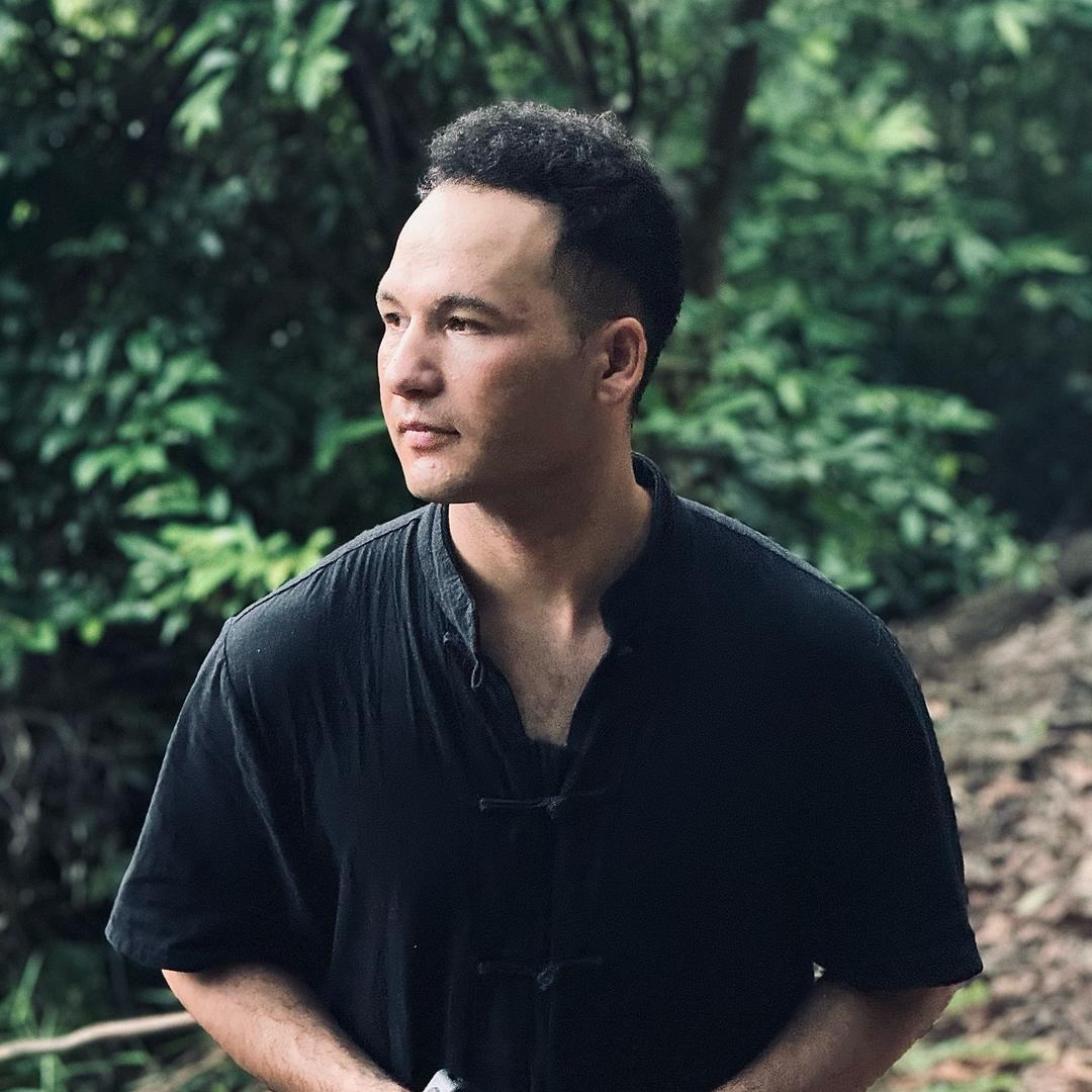 艾拉爱吉他