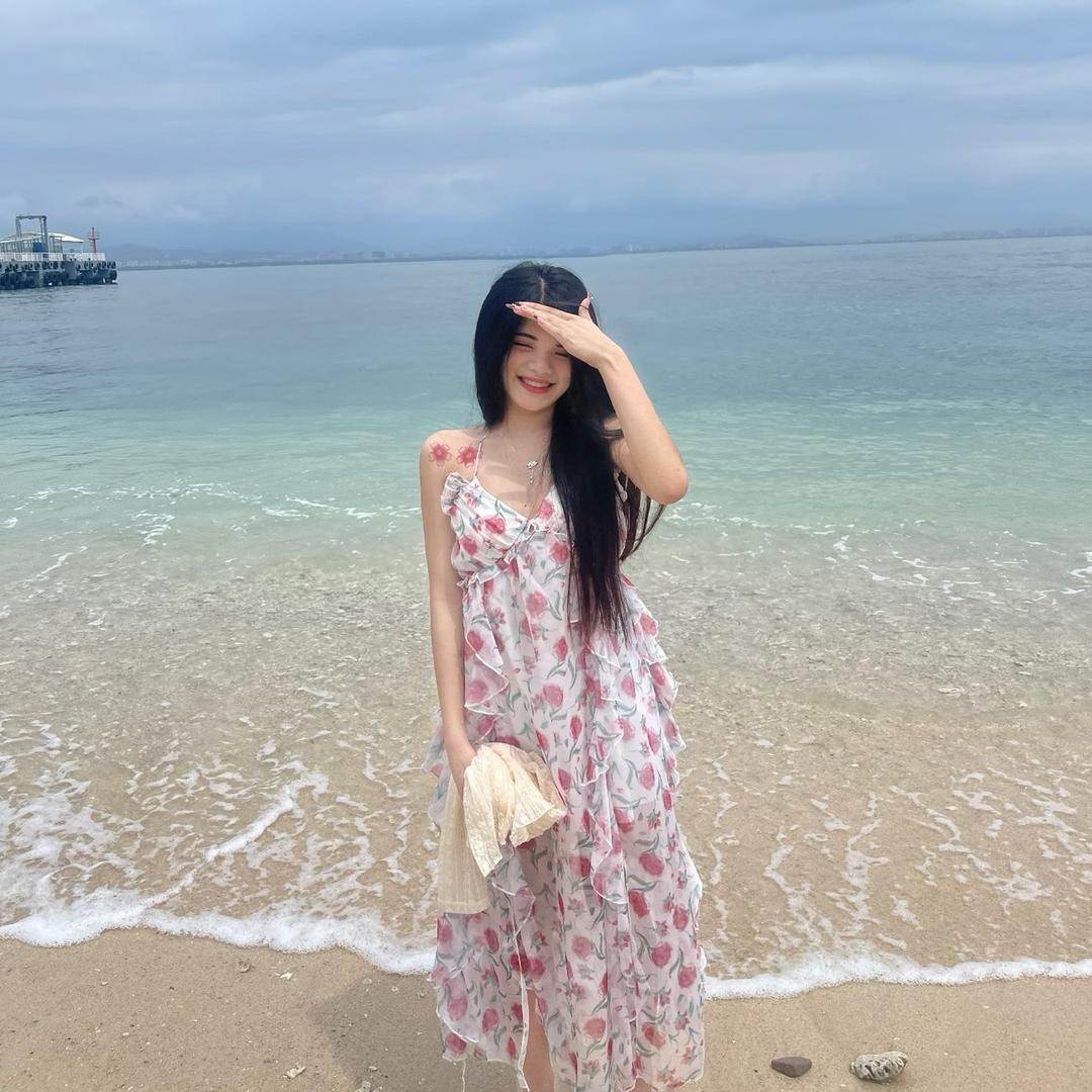 每天都很困 𝙯ᙆ