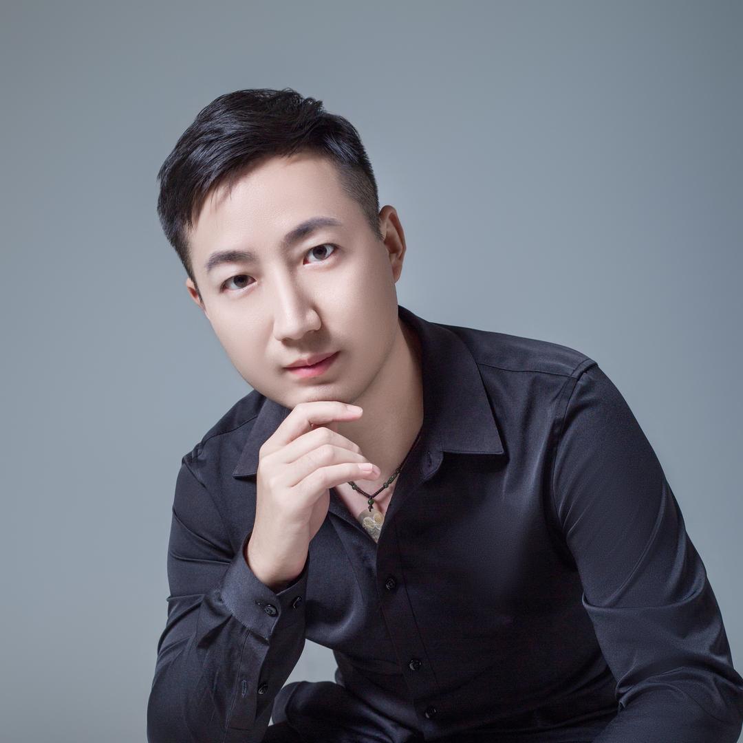 努力的康康