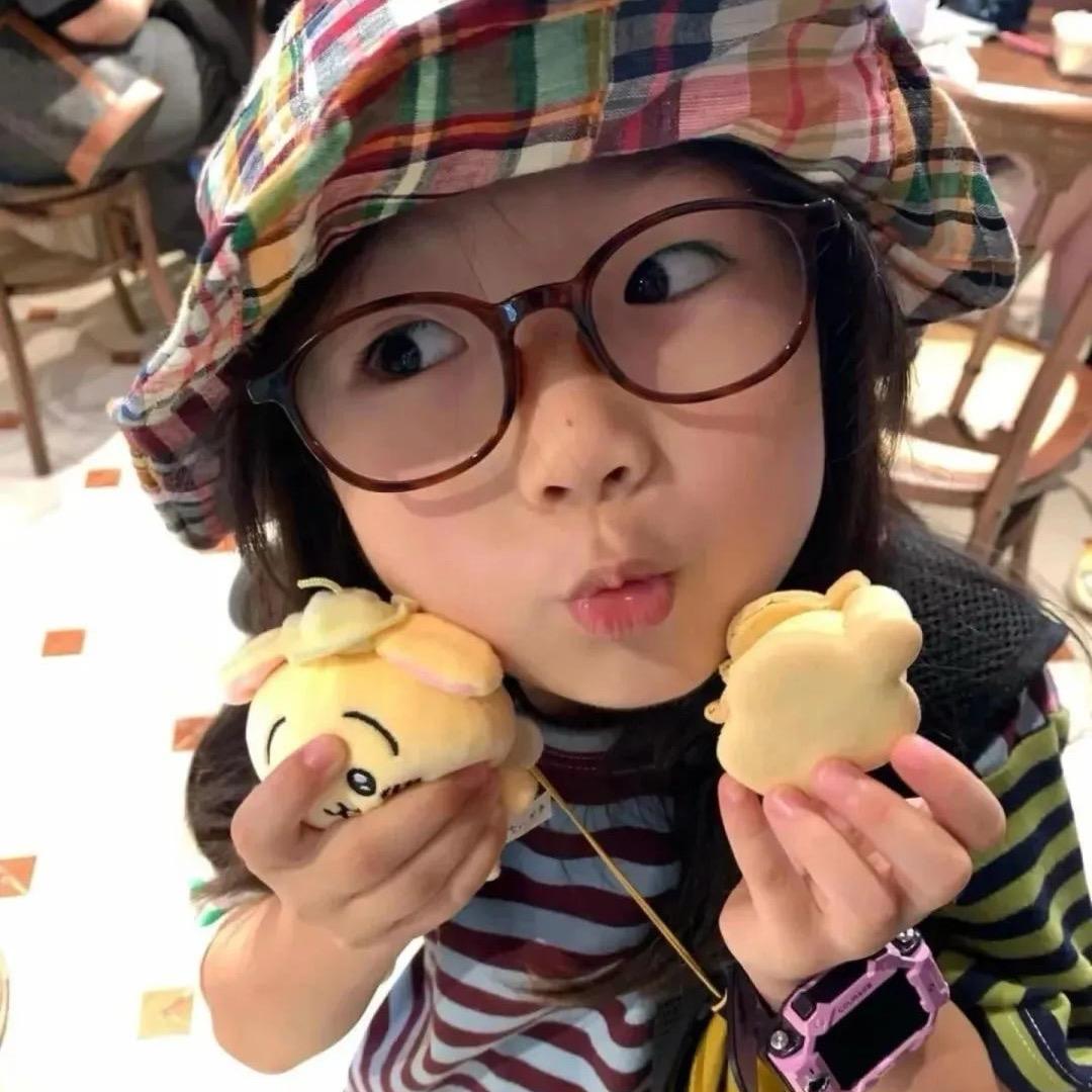 小小怡