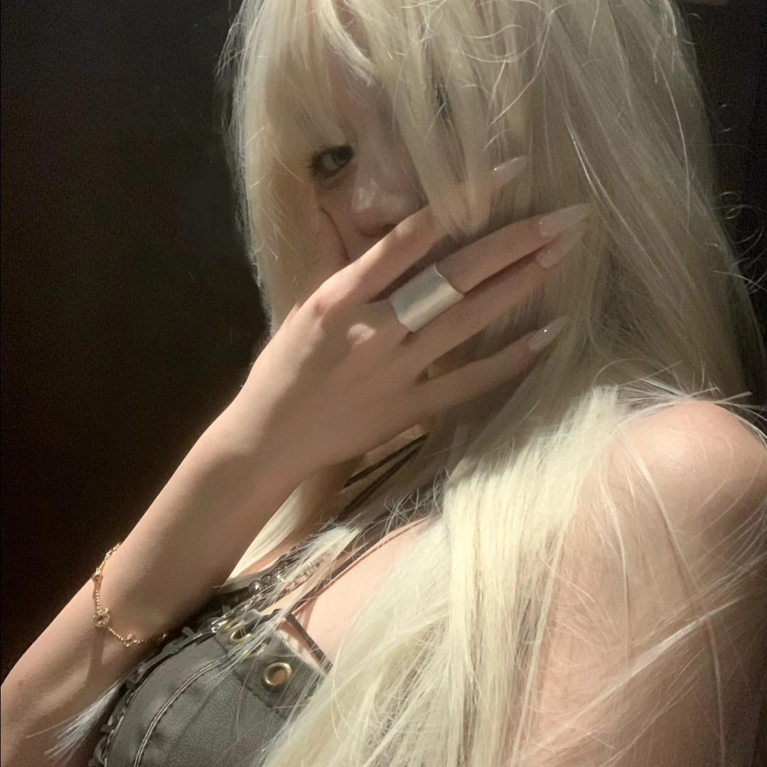 谷川奈