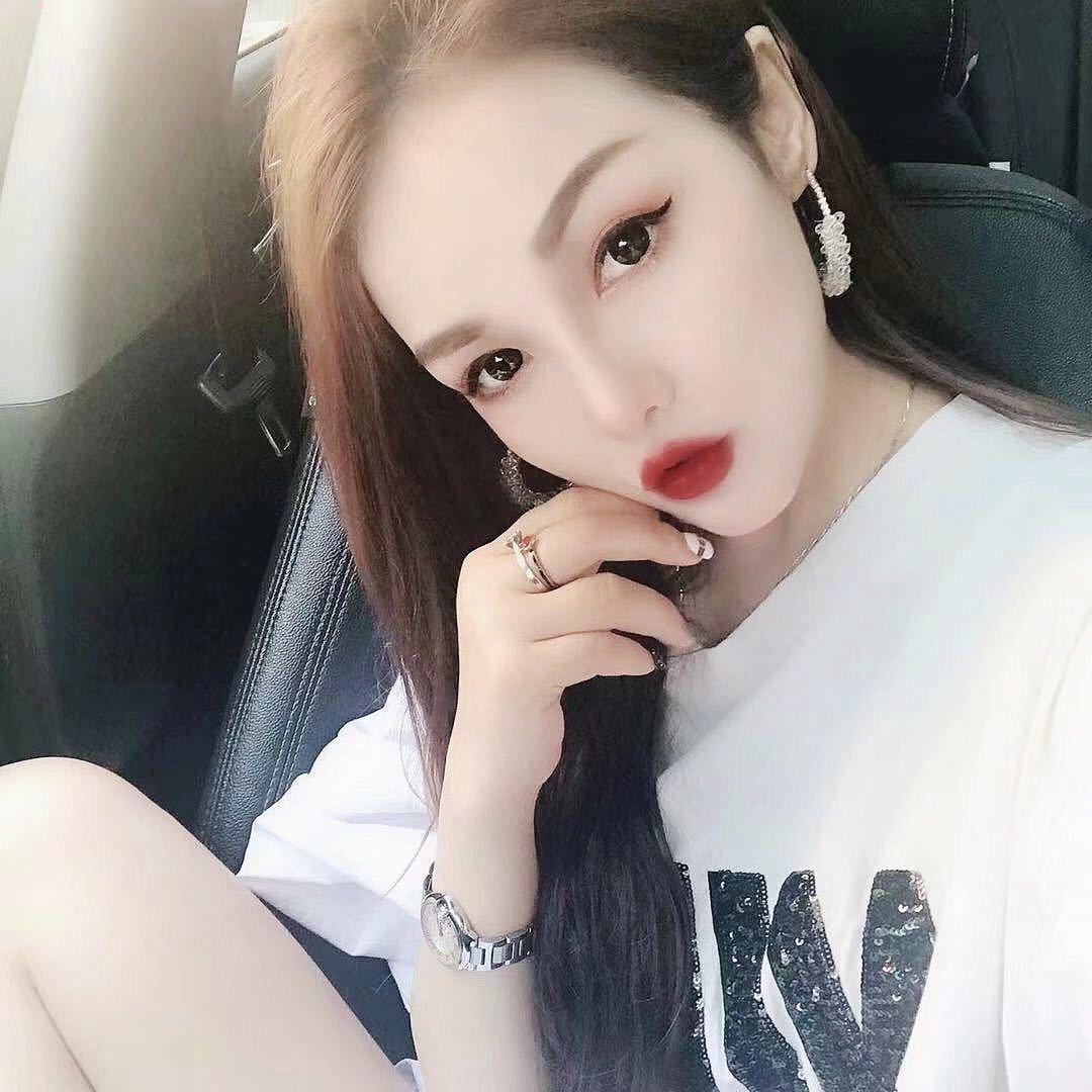 贝小妞服装店