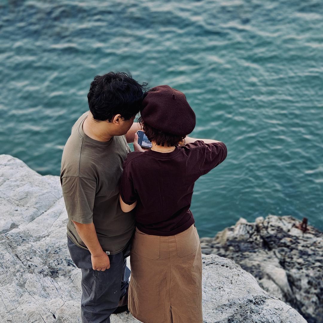 画画的老登和橘子姐