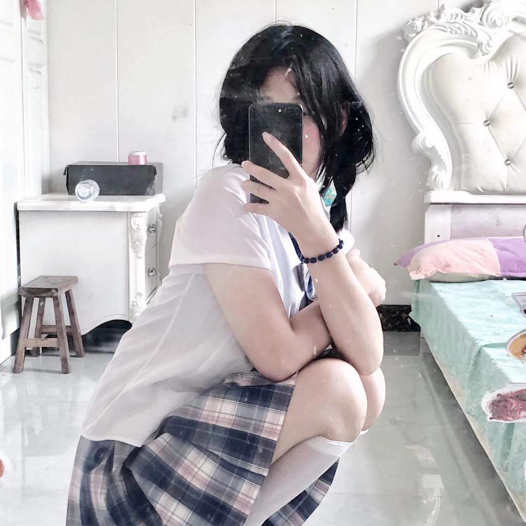倪柯.