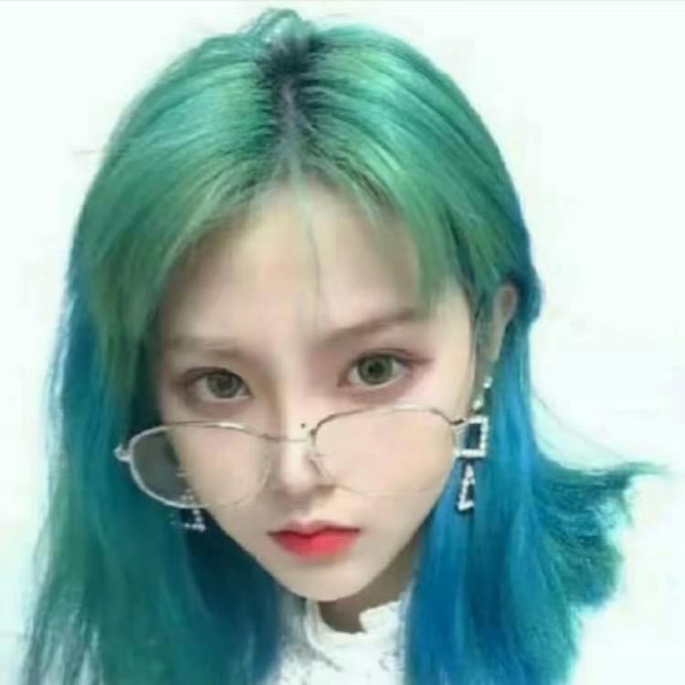 云南雅婷@朋友圈ℳ๓₯