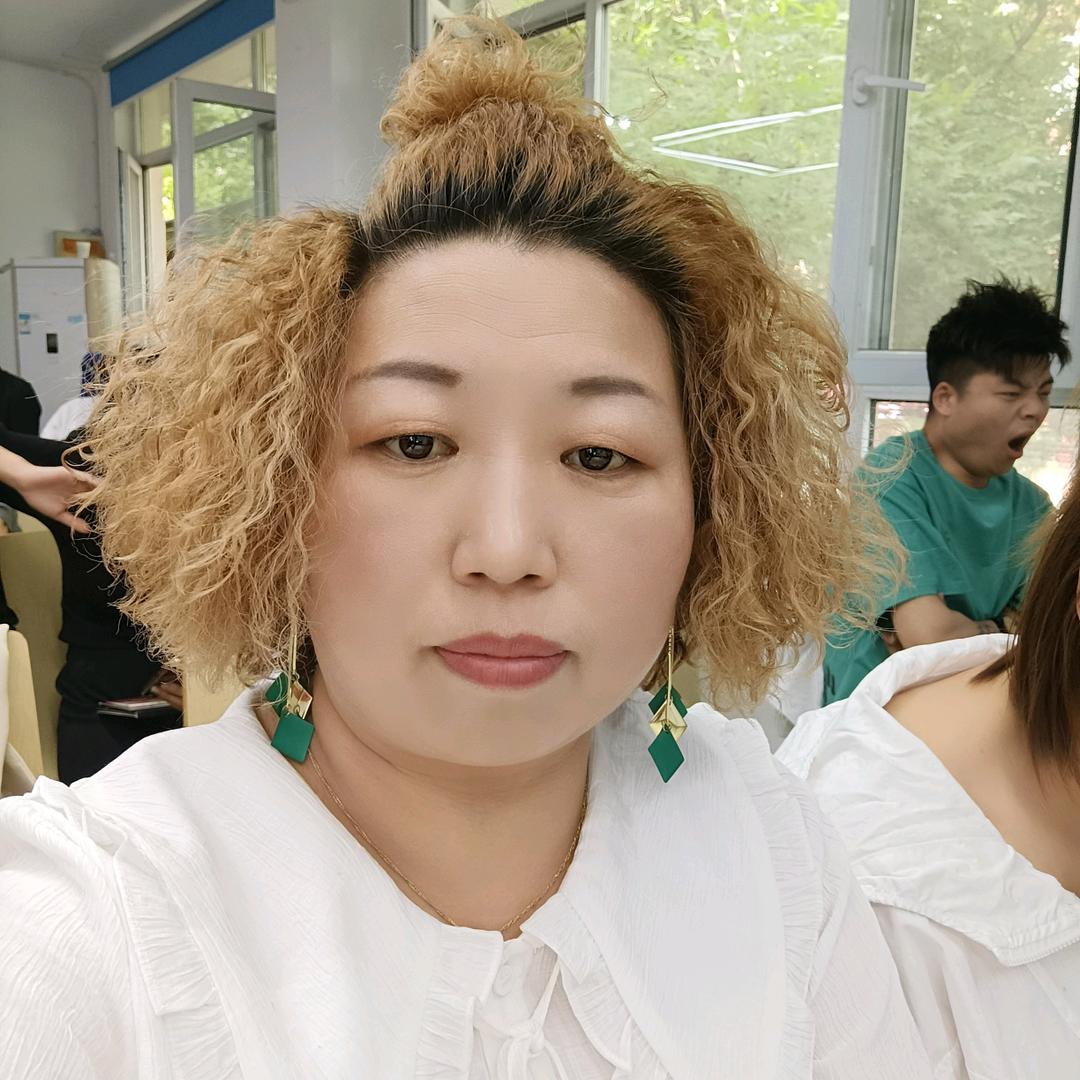 胖女美发
