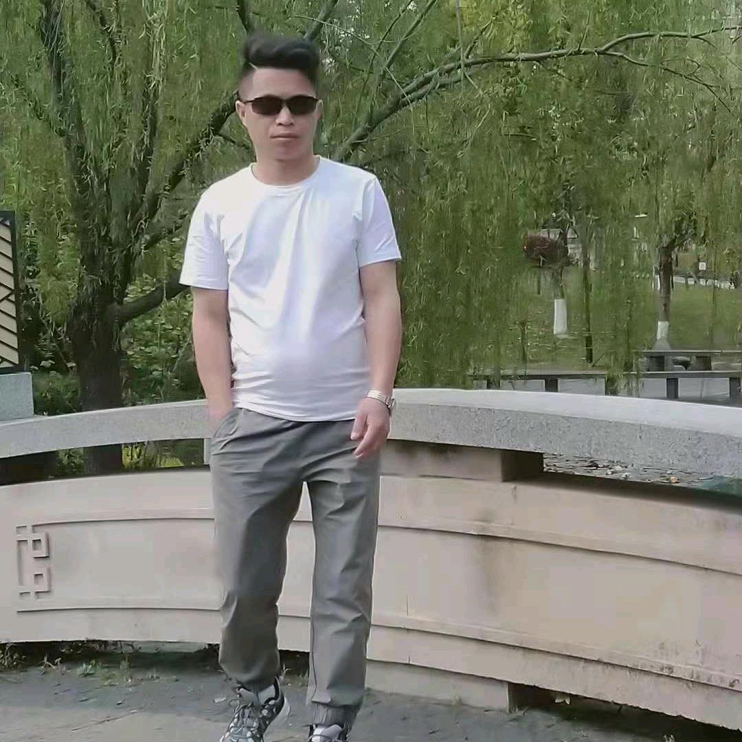 相约*^_^*零捌
