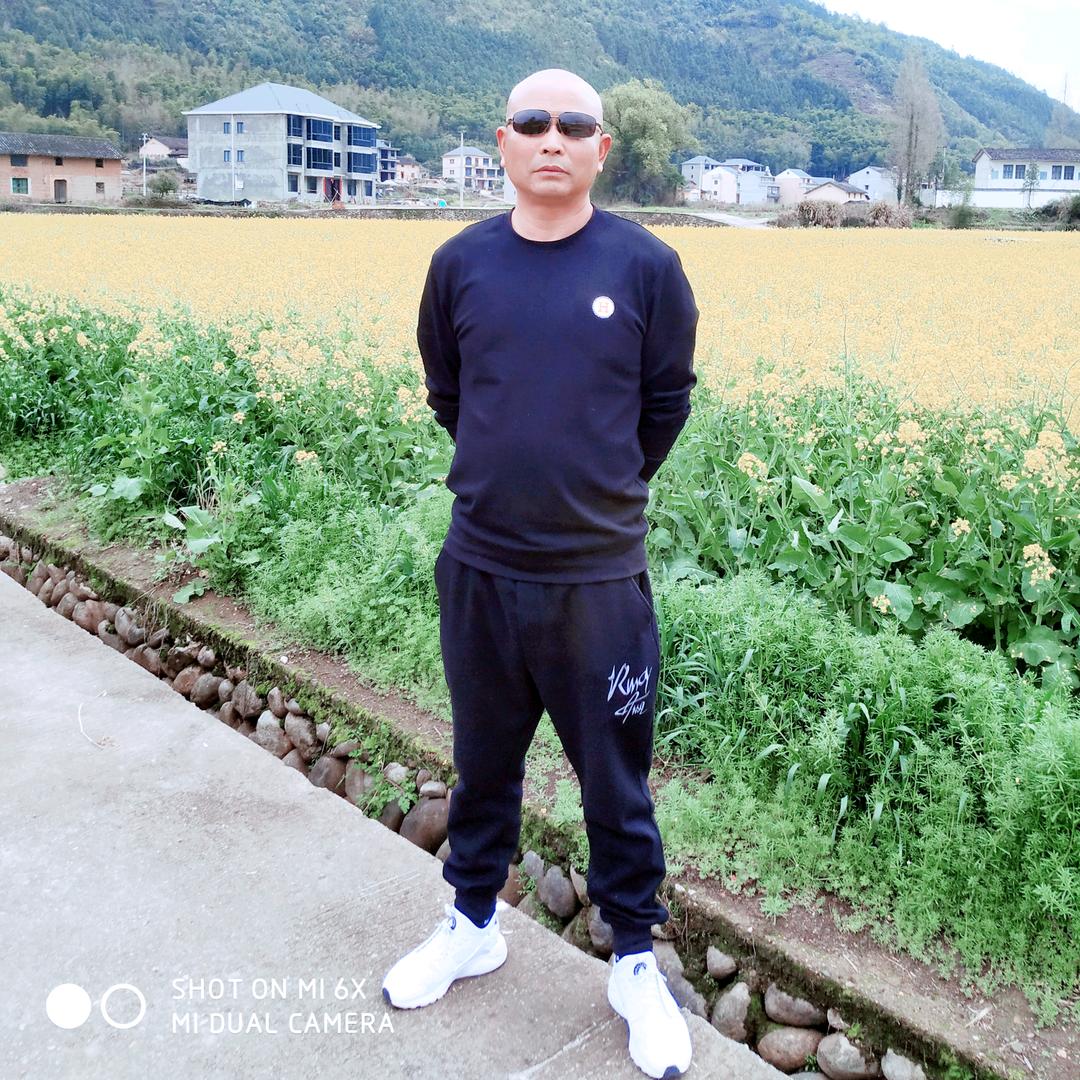 光头吴哥