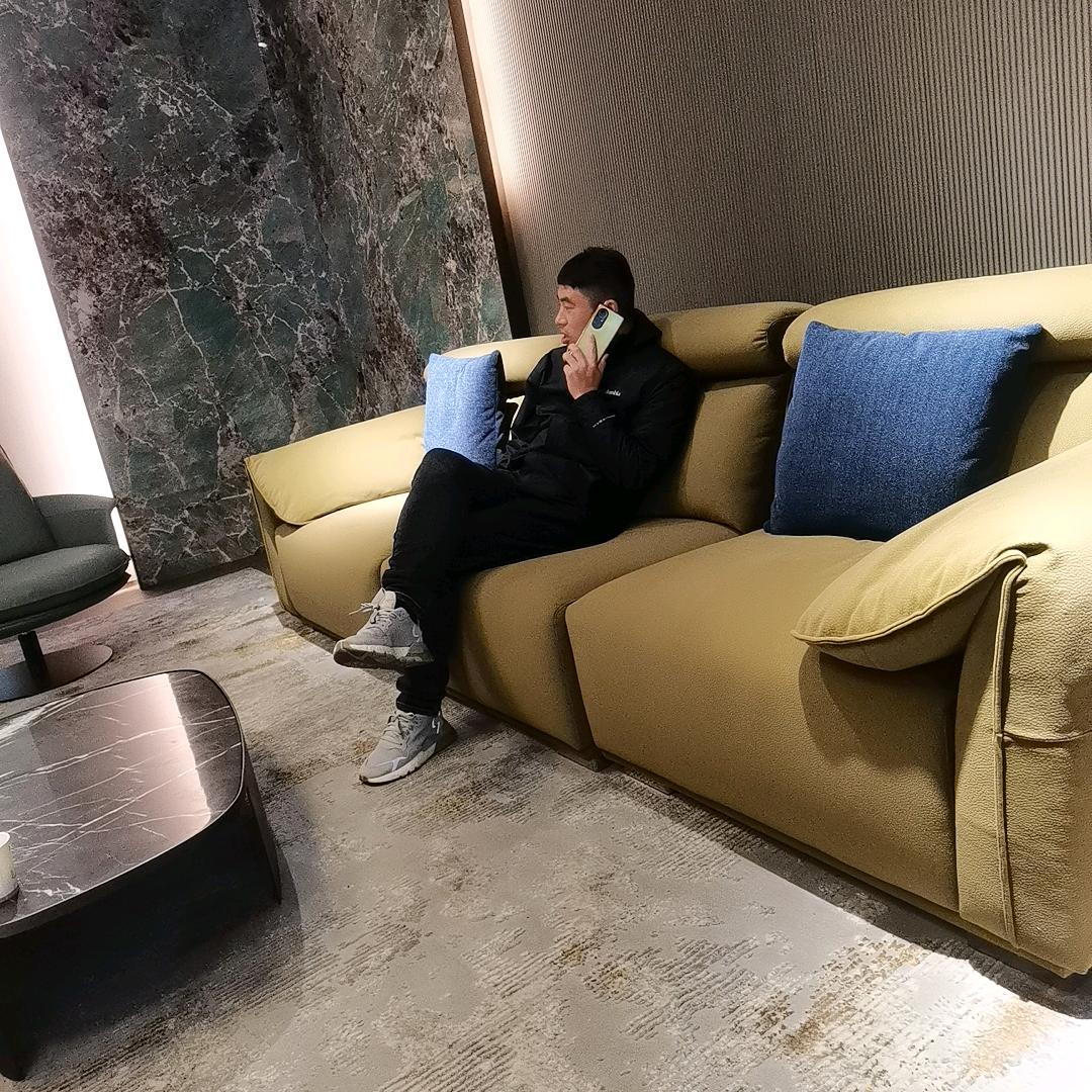 左位家居(泗洪店)官方号