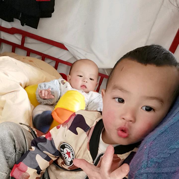 a竹嘎宏远车行（刘小平）