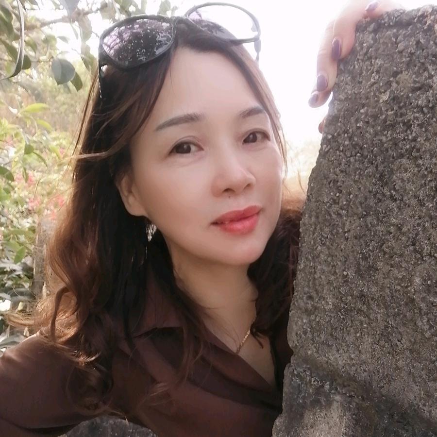 茹古涵今🌹（70后）原创诗词