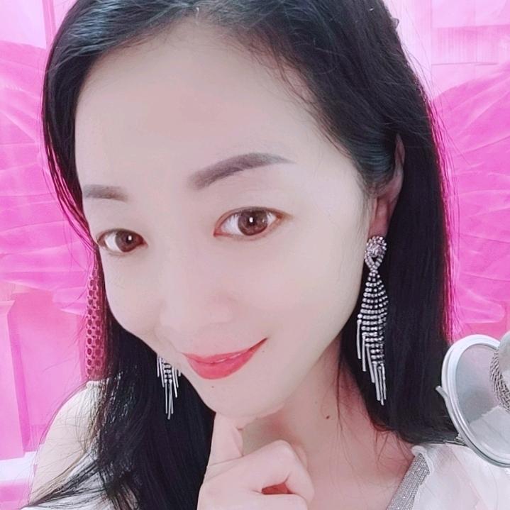 盈盈 女王驾到