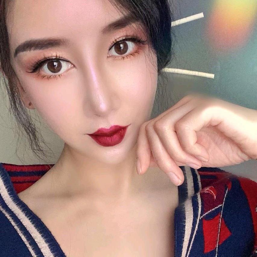 琪琪在游戏