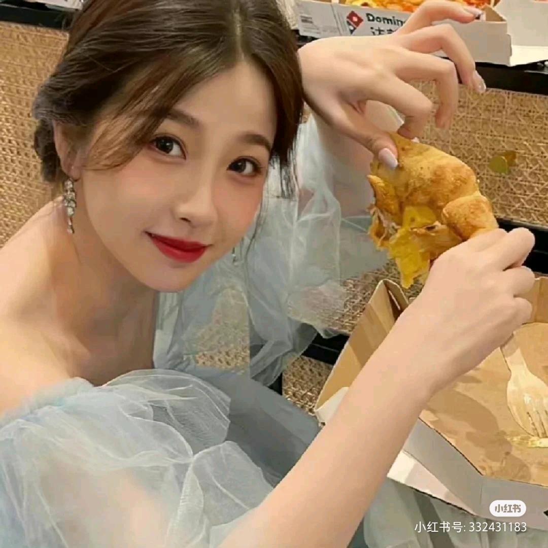 爱吃年糕的阿粘