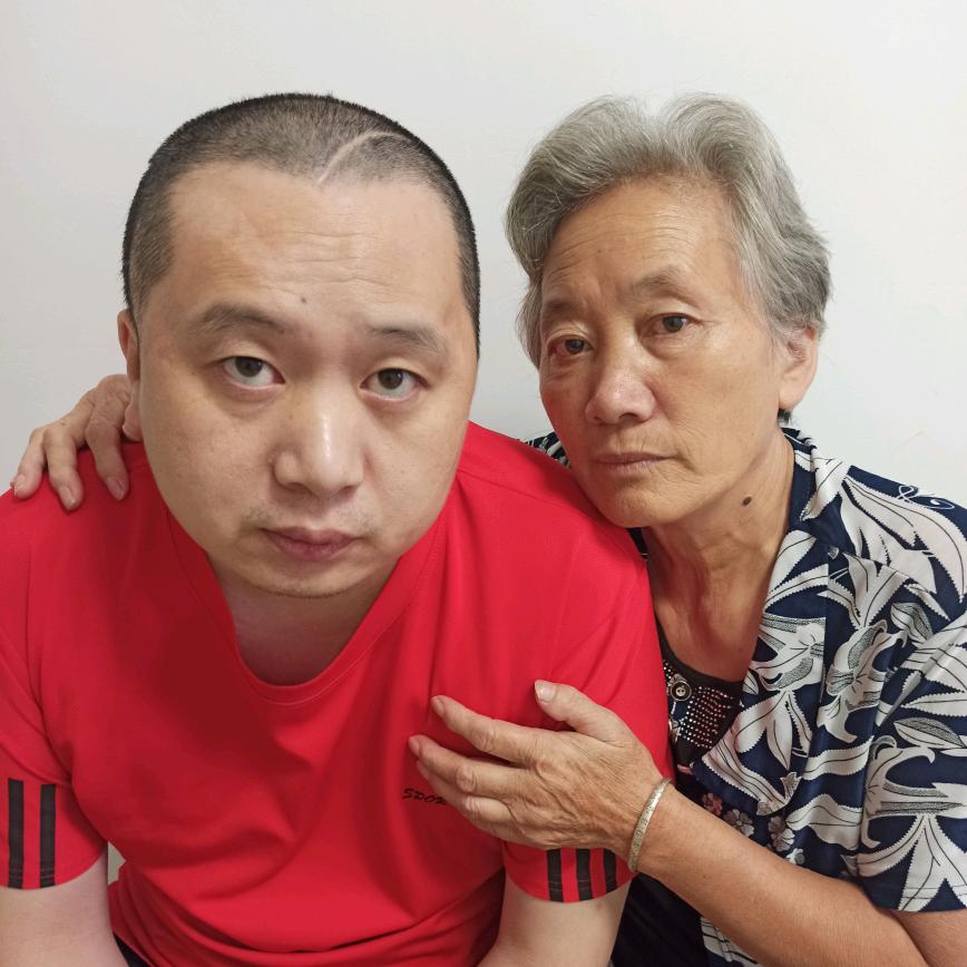 山东母子