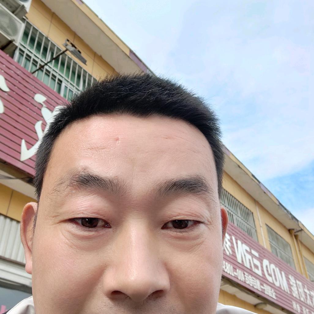 刘基炜