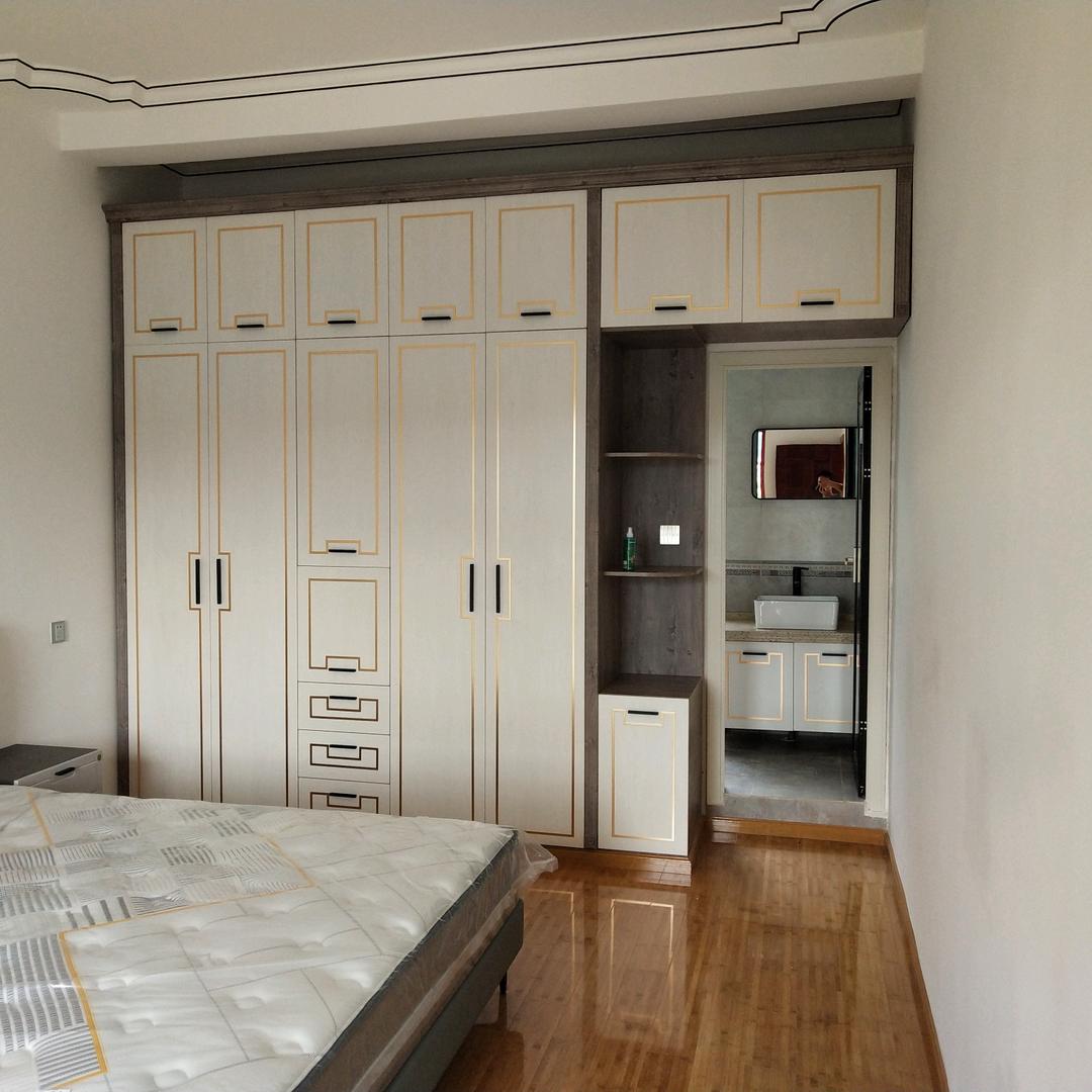 旭尧全屋定制家具厂。