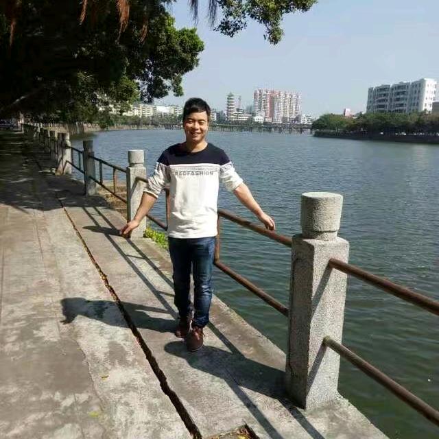 奔腾澎湃的海