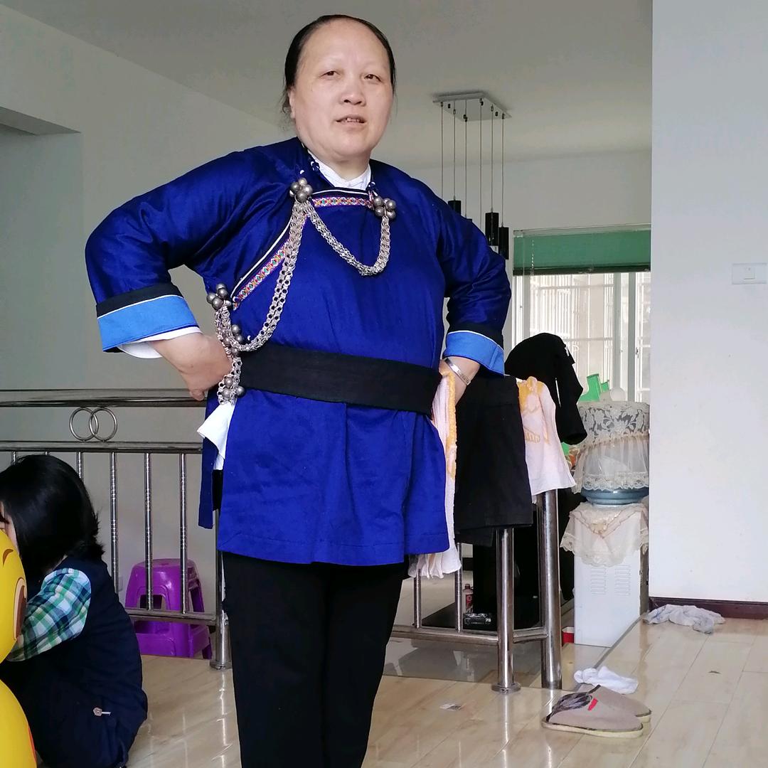 杨建新