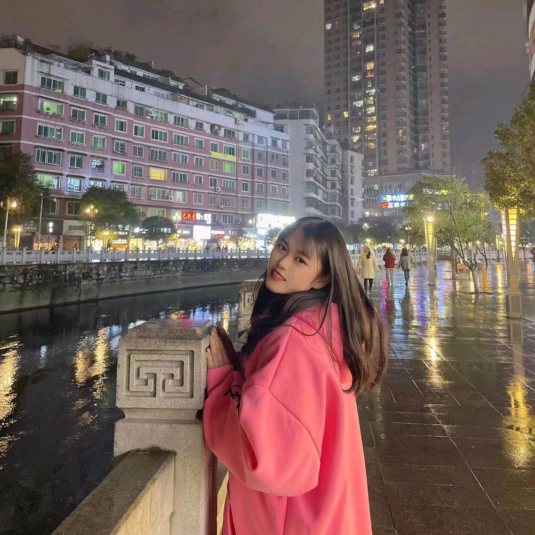 卖酒的咖啡馆