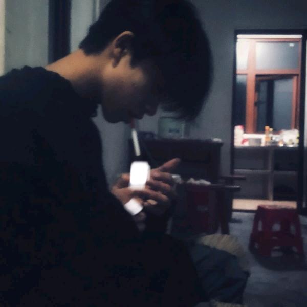 煩話別説給我听