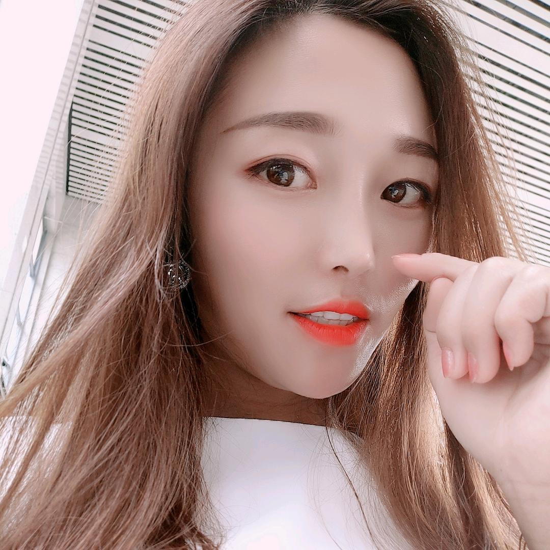 主持人  淼淼 💋💋