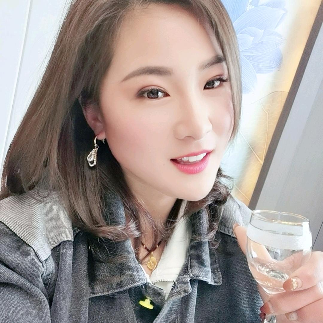 王小样🎤