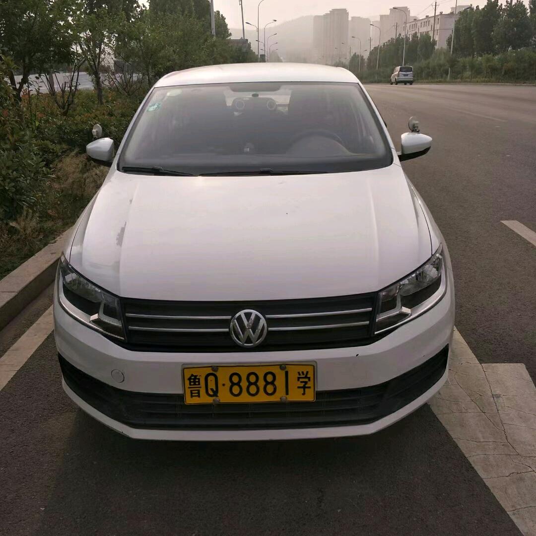 通泰驾校教练员王教练