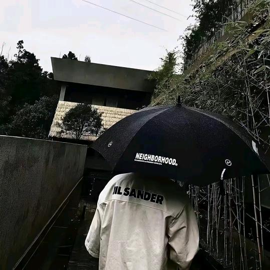 🫥